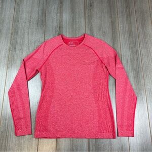 FIGS Salta Seamless Long Sleeve Undercrub Scrubs Shirt Women’s L Red Knit EUC